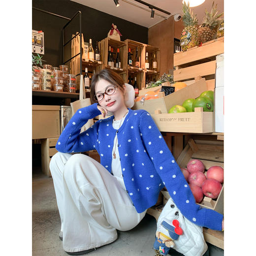 <曾小咸推荐>现货秒杀 ！微信超特价！波点针织开衫 日常189.99 立减100 秒杀89.99！！ 商品图3