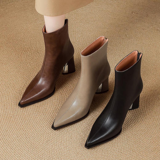 【预售5天】秋冬新款真皮高跟马丁靴女尖头粗跟气质短靴子百搭加绒时装靴SLLK&sl-7980 商品图4