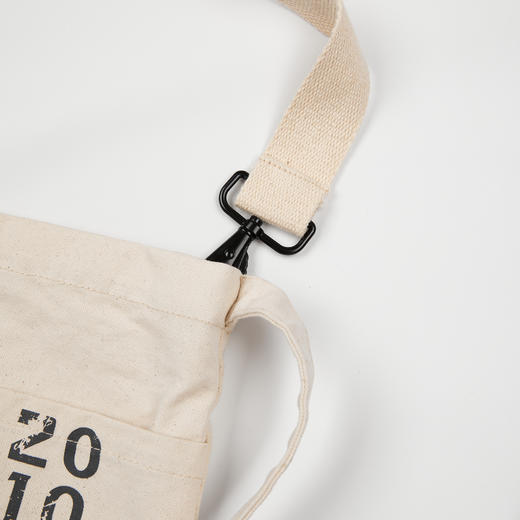 ROMI STUDIO 首饰袋 原生棉籽美式美式重磅高密帆布包 RWCAPY6341 商品图3