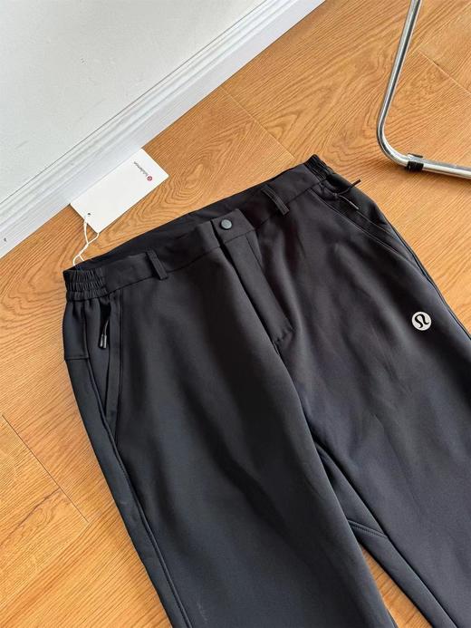 D110905秋冬季新款男士软壳加绒冲锋裤长裤时尚百搭休闲裤 商品图9