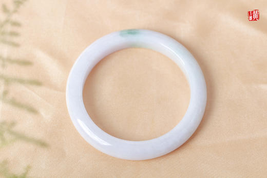 天然翡翠手镯 圈口：58mm 商品图5
