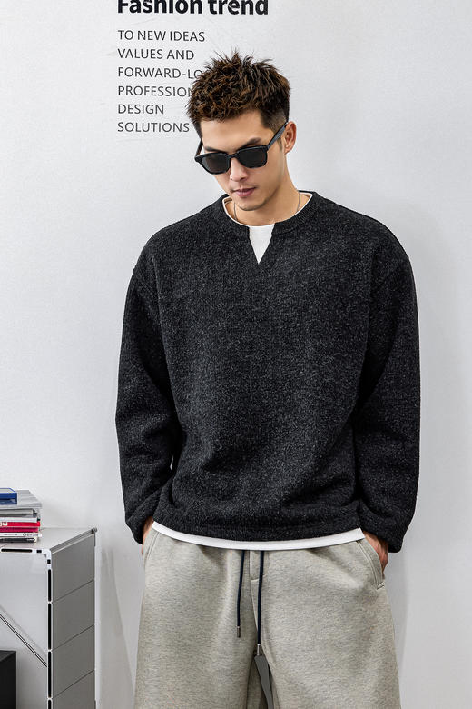 徐太浪【毛绒感 混纺保暖】黑色假两件毛衣男秋冬季通勤内搭上衣 商品图4