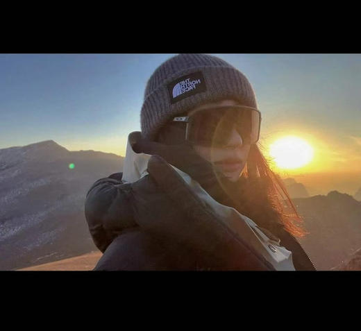 黑五价¥240包邮到手，北面🏔冷帽买起来，男女同款，凹造型保暖两不误[偷笑] 商品图5