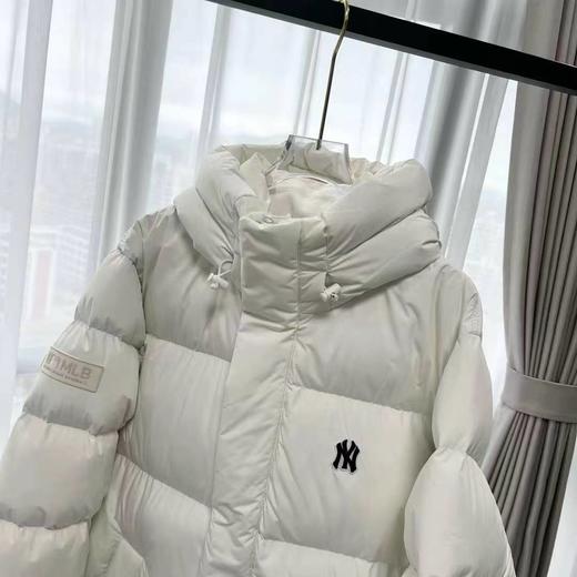 D110930纽扣小标刺绣LOGO/长款加厚羽绒服男女款 商品图3