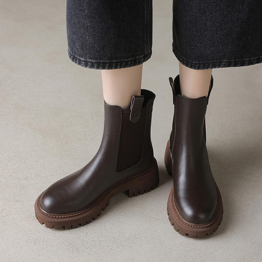 【预售5天】英伦风厚底切尔西短靴女烟筒靴秋冬新款圆头粗跟弹力马丁靴KYD&ZY2840 商品图4