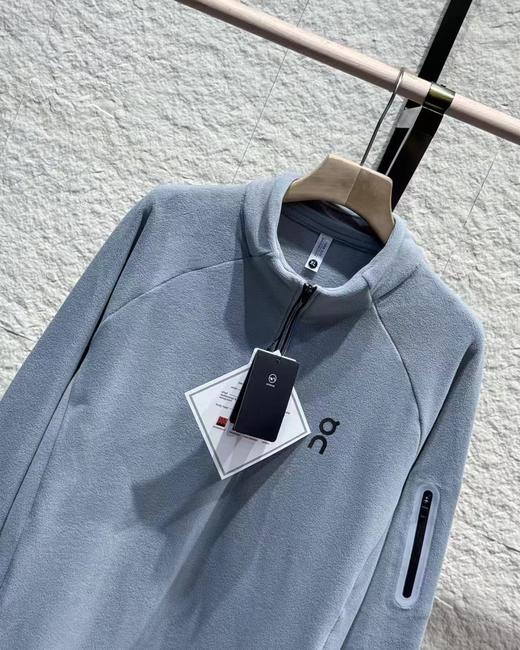 D110923秋冬新款轻户外可蓄热半拉链奥粒绒抓绒衣 商品图10