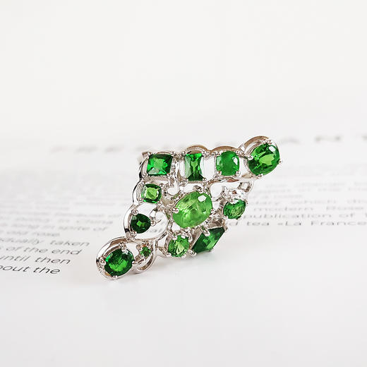 【天然正品】AU750白金群镶天然复古宫廷风设计师款翠绿沙弗莱戒指女士14号（戒圈可改）311025TJ28现售价：6880 商品图5