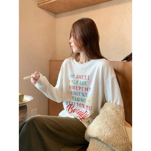 <曾小咸推荐> 现货秒杀！微信超特价！字母打底衫 日常129.99 立减50 秒杀79.99！！绿色半身长裙 秒杀79.99！ 商品图3