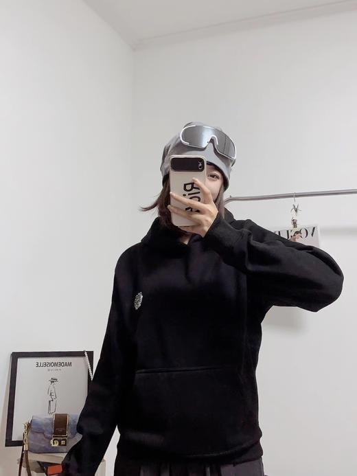 D110931秋冬连帽金属马蹄扣加绒卫衣男女同款 商品图2