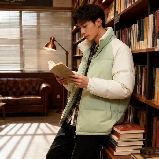 直降1折秋冬蕞火的棉服【Schenvega--情侣三防轻量化棉服】面料品质好、保暖性强悍、防水防污耐磨、山系户外风格感拉满的情侣款棉服 商品图12