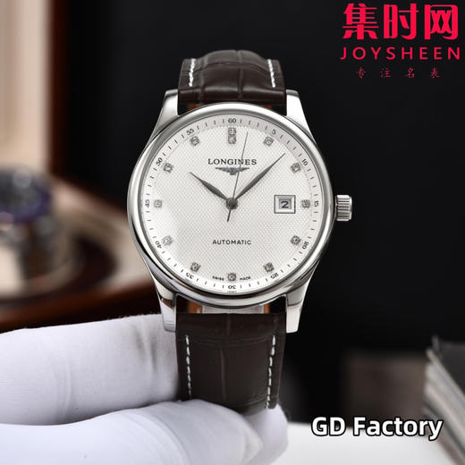 【新款大号40mm】浪琴名匠3点历系列 男士腕表
机芯：进口西铁城 商品图3