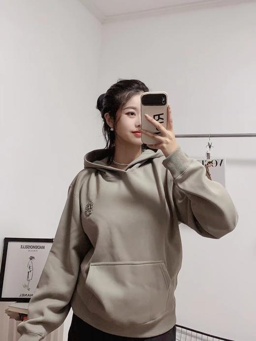 D110931秋冬连帽金属马蹄扣加绒卫衣男女同款 商品图3