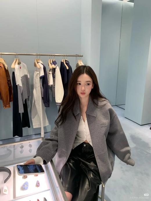 MIUMIU新款刺绣羊毛双面尼拉链衫外套翻领夹克 商品图2