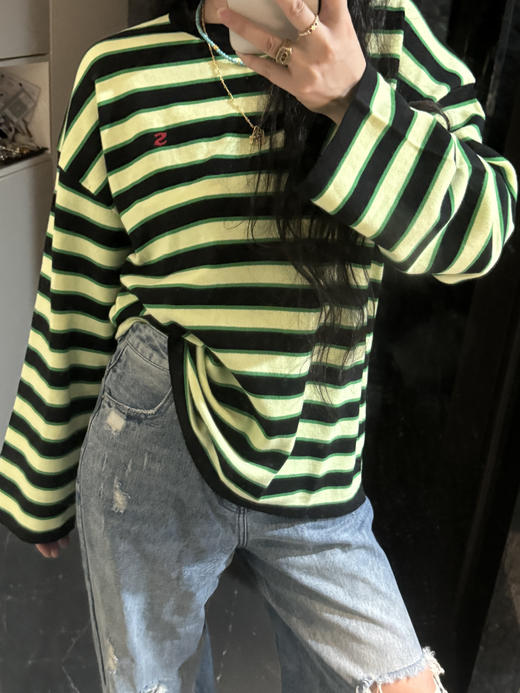 Sh＆ort Sent＆ence 撞色条纹圆领套头宽松长袖针织衫 （蕾姐上身S） 商品图3