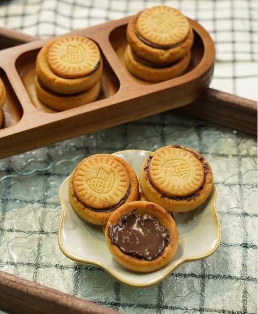 新品🍫榛子控尖叫【面包计划&榛子巧克力味注酱饼干】 ✅25%酱心添加 ✅饼皮有厚度，一口酥脆 ✅加纳可可粉+新西兰乳粉黄金cp 商品图1