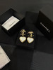 chanel 双C 珍珠 爱心吊坠 22C 耳钉 商品缩略图0