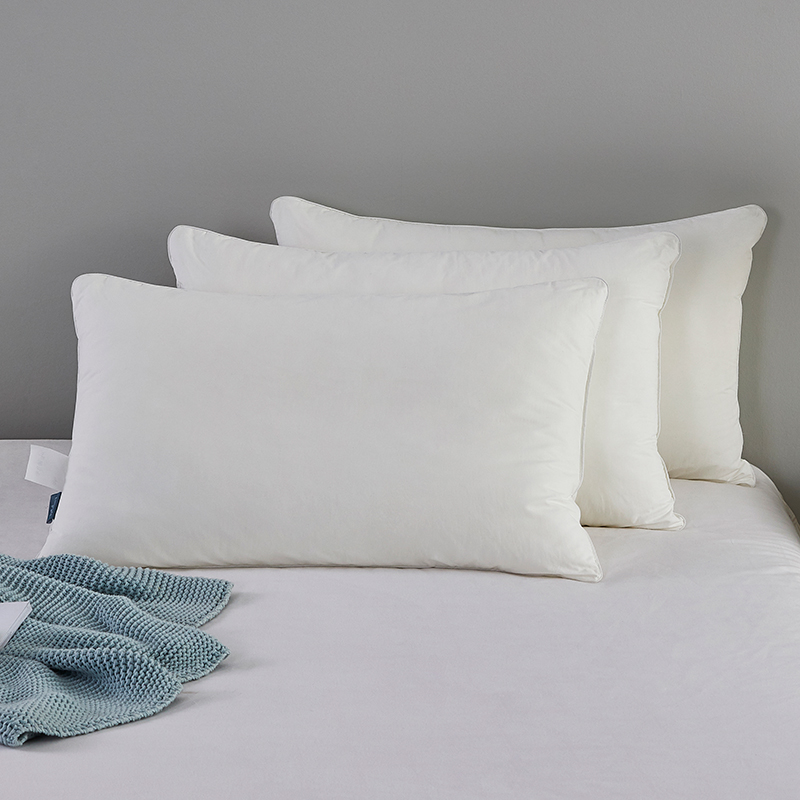 罗莱T 科技阻螨抗菌舒弹枕 47*73cm