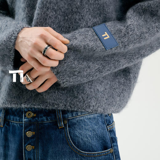 TIWILLTANG启世录“柔愈雾霭”套头皮标毛衫 商品图2