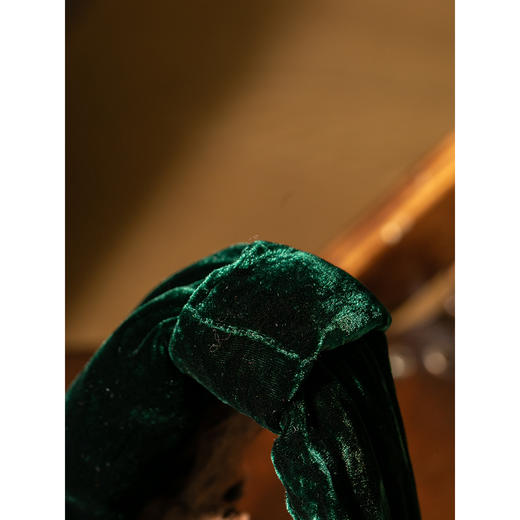 牧衣游原创 绿色文艺复古百搭丝绒包包 千颂【不支持会员折】 商品图2