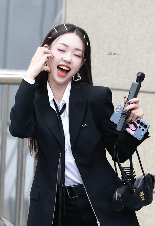 【范冰冰&张含韵&胡杏儿&袁娅维&吉克隽逸&管乐同款】Mordern Art 现代艺术时期 | 银色水纹耳环 商品图8