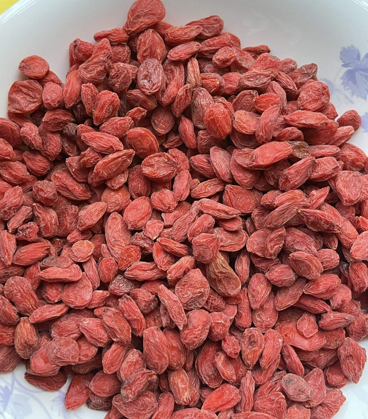 新疆精河特级枸杞，无漂染，无添加，自然阴干，原色实图。