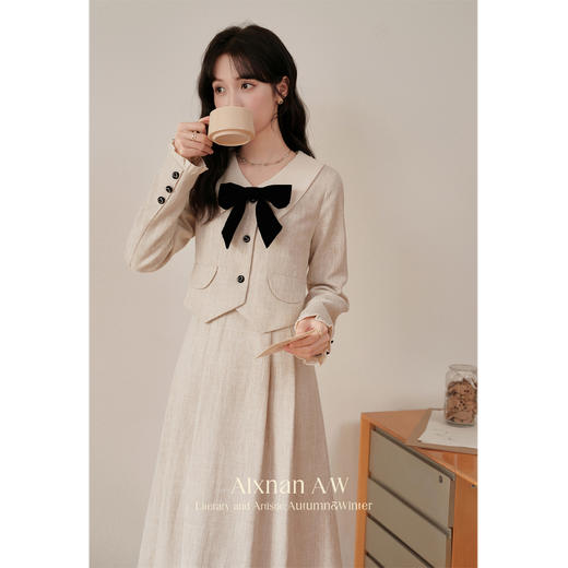 鹿向南「月光舒曼」法式假两件小香风连衣裙2025女秋冬新款A字裙 商品图3