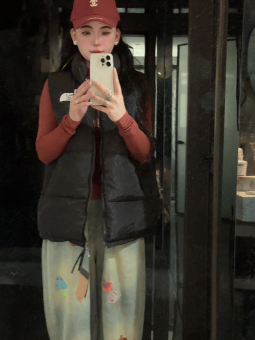 北家纯色拉链字母Logo图案印花宽松无袖马甲 商品图8