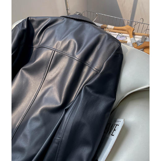 WS 62308翻领帅气情侣装真皮皮衣绵羊皮利落百搭 商品图4