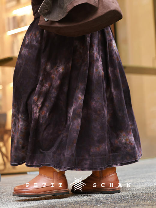 PETIT SCHAN小闪 CLO#961 Flower in the Mist 雾里花 日本进口棉灯芯绒扎染压褶半裙 商品图0