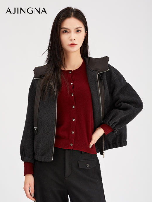 【商场同款】阿菁娜冬季新款轻户外羊毛外套绵羊绒混抽绳连帽立体帽型防风保暖外套A30D511111 商品图1