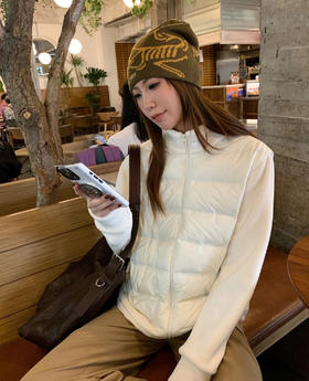 老米优品🎈3-5天《 新国标90白鸭绒 ☀ 摇粒绒拼接小轻绒保暖羽绒外套》柔暖亲肤，防风暖护，炒好穿搭的羽绒服~WT251110A