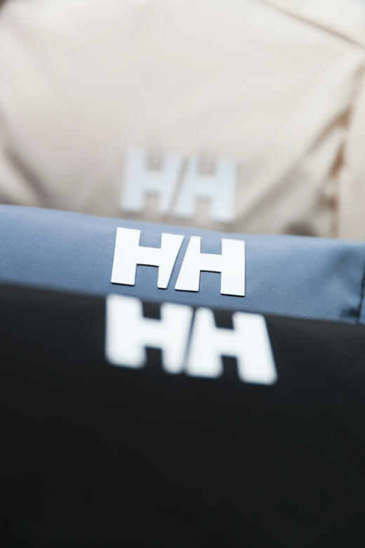 软壳冲锋羽绒服，出口挪威。户外连帽蓄热防风面包羽绒服C111088 商品图14