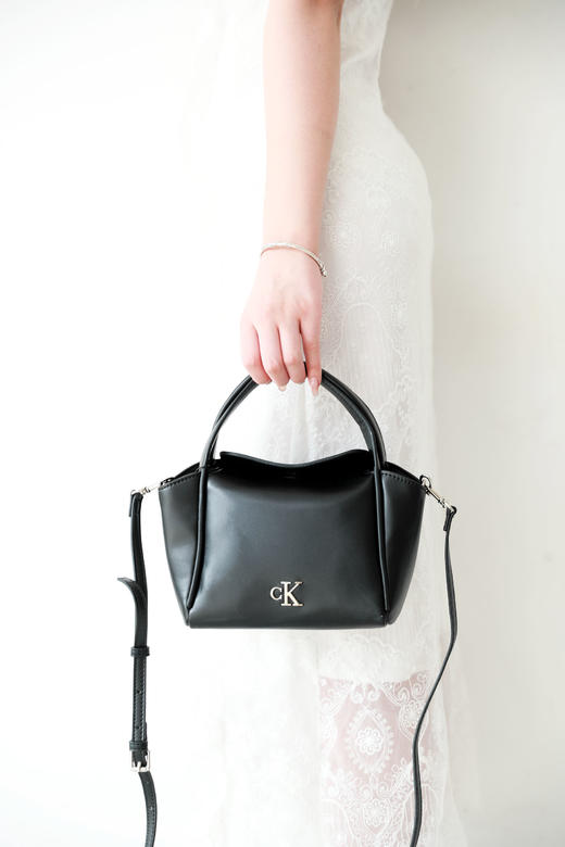 是真的很好，菜篮子元宝包一枚。金属五金复古美式单肩包C111058 商品图10