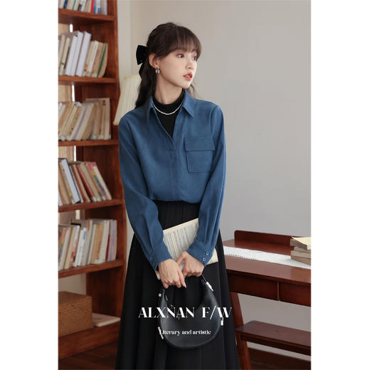 鹿向南「巴黎学院」法式高级感蓝色衬衫打底内搭长袖上衣女秋冬季 商品图2