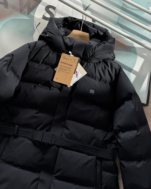 点此购买 可隆冬季女士GORE- TEX防水保暖小蛮腰压胶连帽中长款羽绒服 hbj 335173 商品图9