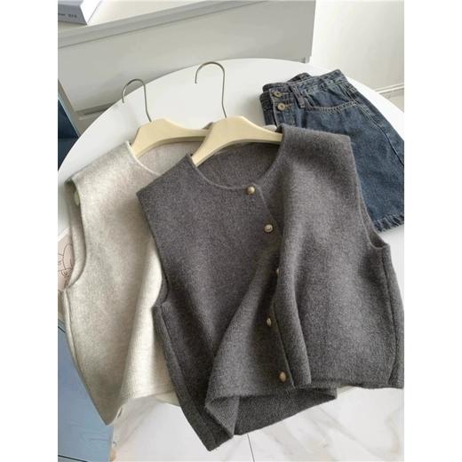 秋冬叠穿神器【简约百搭❗️柔软亲肤】马甲背心宽松大码针织衫百搭套头时尚新款薄款打底休闲。ja 商品图2