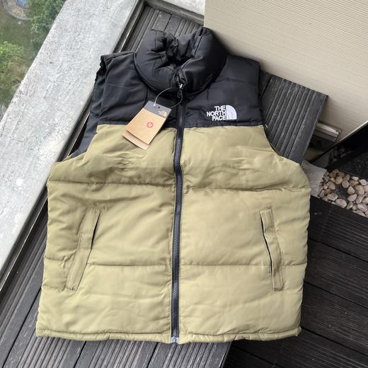 北家纯色拉链字母Logo图案印花宽松无袖马甲 商品图10