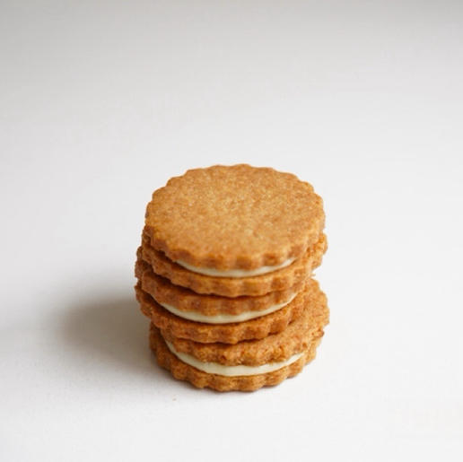 【现货】咸椰子牛乳曲奇 商品图1