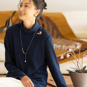 牧衣游原创 手工刺绣净色T恤新款柔软高领百搭打底套头上衣 织月