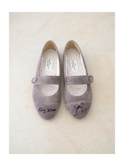 Kaiy Xiao 魔法学院系列  KAIYXIAO GIRL 绑带毛绒刺绣玛丽珍 商品图1