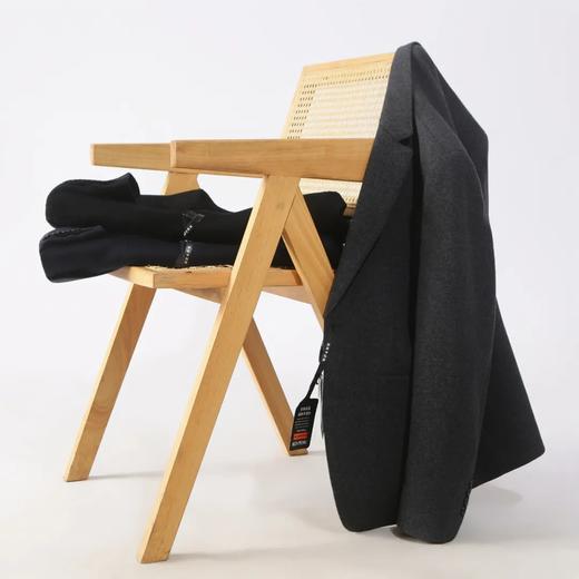 100绵羊毛意式轻奢秋冬男士防风保暖商务休闲西服 商品图1