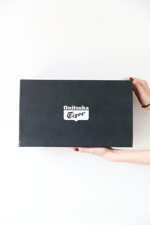 老爹鞋好飒，穿上就脱不下来。氛围感都市动力学复古跑鞋C111060 商品图1