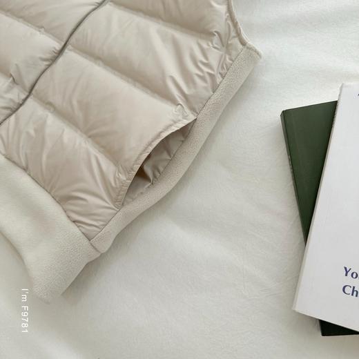 老米优品🎈3-5天《 新国标90白鸭绒 ☀ 摇粒绒拼接小轻绒保暖羽绒马甲》柔暖亲肤，防风暖护，炒好穿搭的羽绒服~WT251110A 商品图5