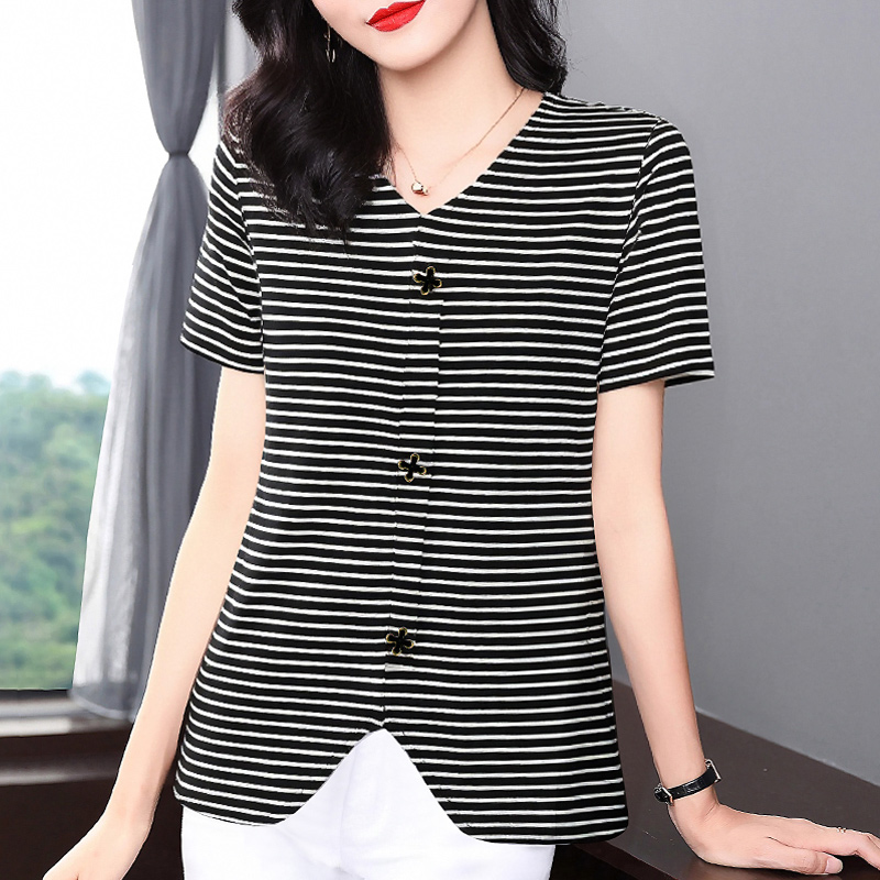 夏季2025新款V领短袖t恤女洋气条纹大码女装休闲女士上衣宽松体恤