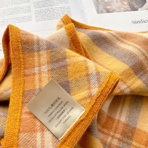 丁摩 英格兰格子(纯羊毛)三角披肩外搭女士冬季针织羊绒围巾送礼保暖5ZF-11101 商品图2