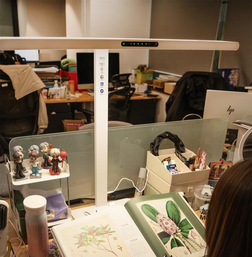 【特价桌面款大路灯】目瞳悦读桌面款大路灯 触屏款 MT-U01 56颗大灯珠（质保一年免费更换配件） 商品图4