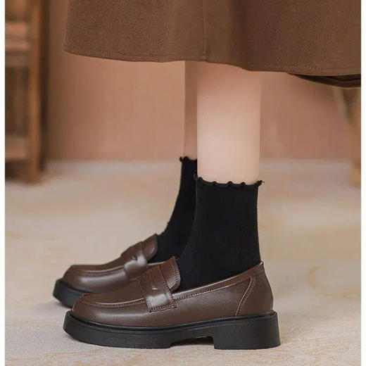 建议拍大一码！SOSOTATA 复古英伦风乐福鞋 单里/绒里 秋冬氛围感拉满，配色质感高级；鞋面细腻，鞋底柔软，上脚舒适 商品图8