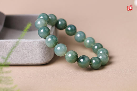 天然翡翠手串 珠径：12mm 商品图3
