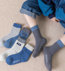 老米优品🎈2组共10双 ￥29.9！加购后一起拍下《儿童加厚毛圈袜》精心设计的袜口弹性恰到好处!儿童袜子卡通中筒棉袜男童女童袜1-12岁中大童