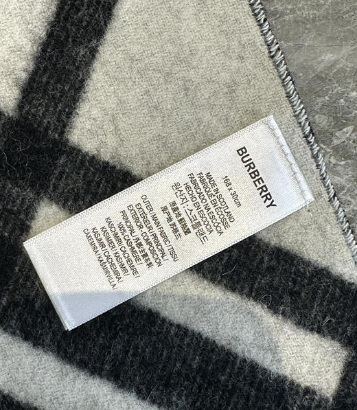 bbr格纹战马双面羊绒围巾披肩 商品图6